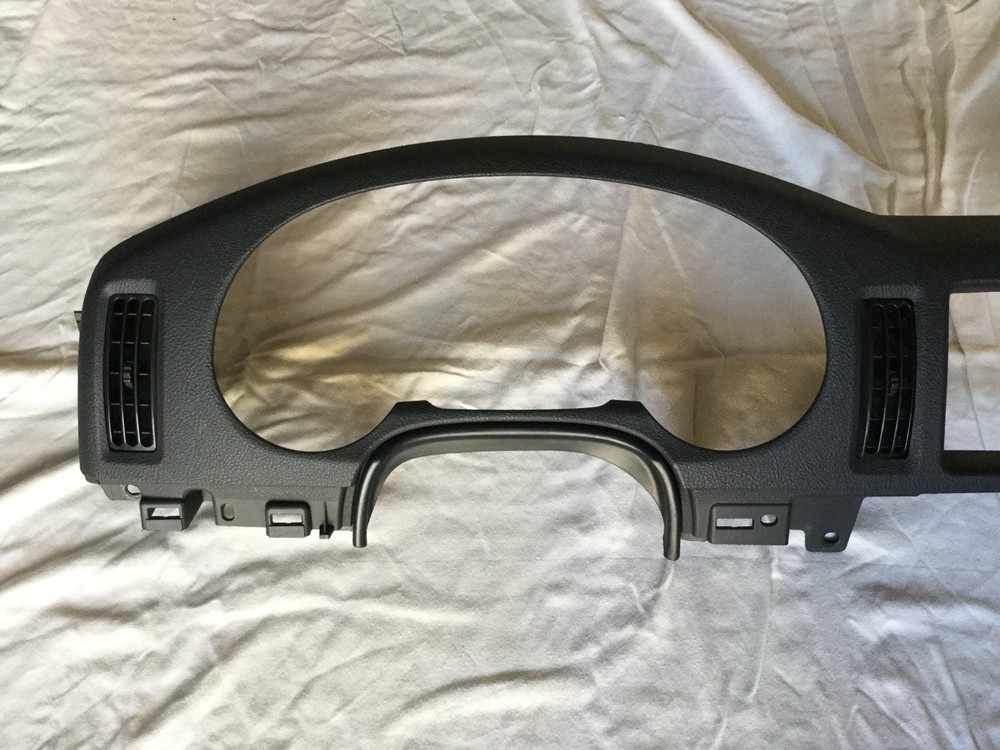 Chevy SSR Dash Cluster - For 2003-2006 SSR - OEM