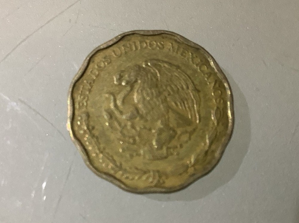 Mexico 50 Centavos 1997 Circulated