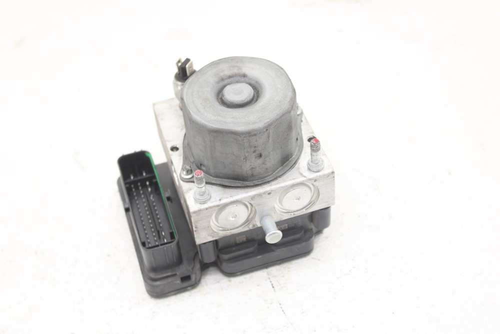 2019-2020 Harley Davidson Tri Glide Freewheeler ABS Control Module