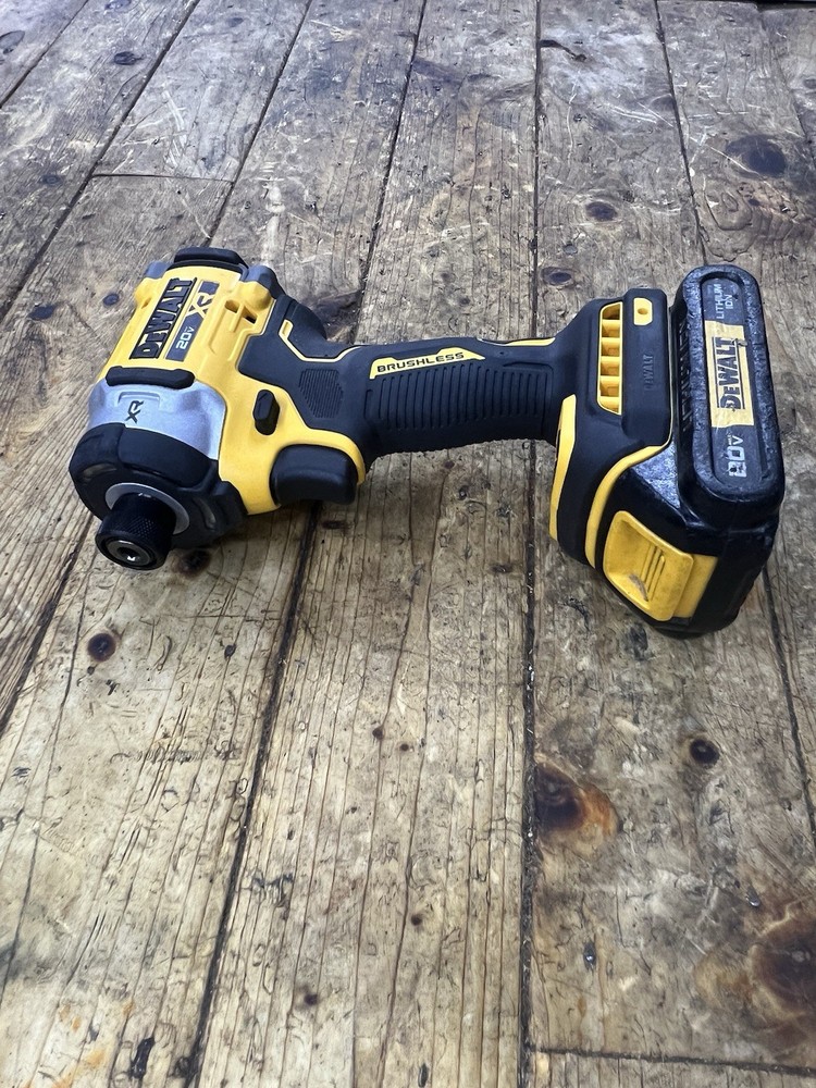 dewalt dcf 860b impact driver kit