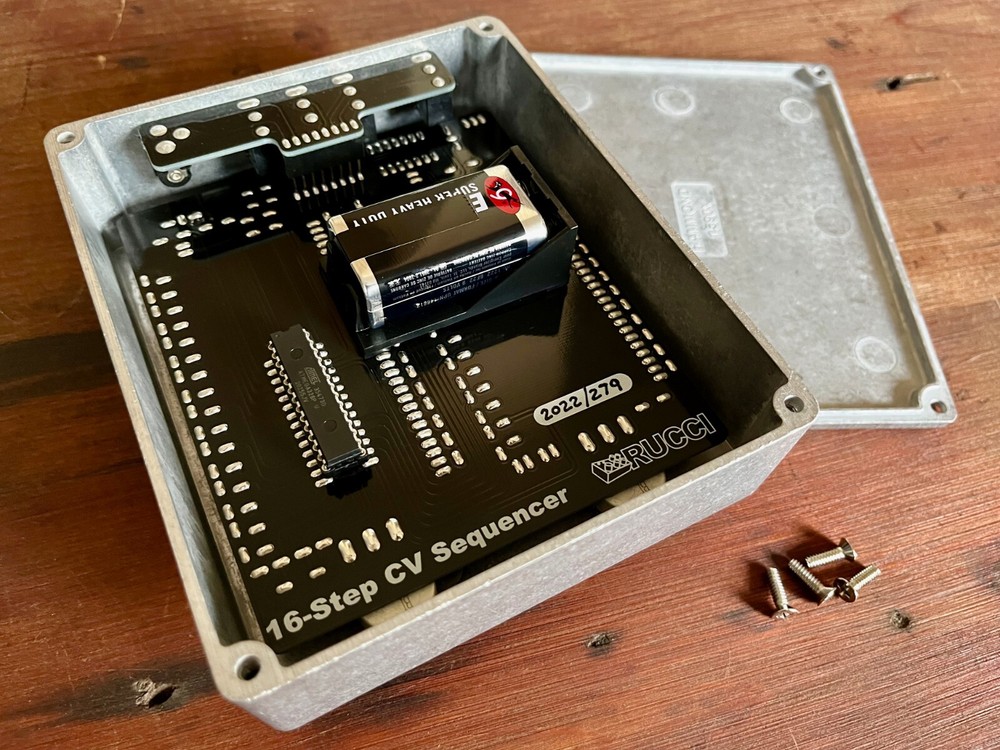 16-Step CV Sequencer (Handmade, Rucci)