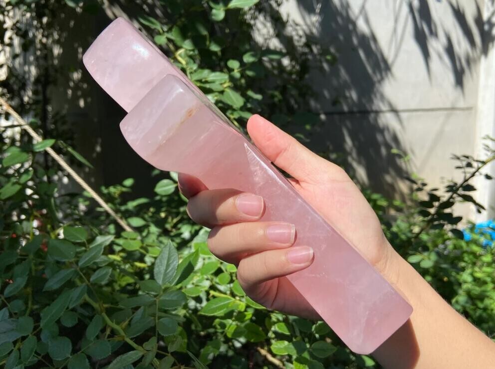 Natural Elixir Rose quartz Anka crystal healing Madagascar