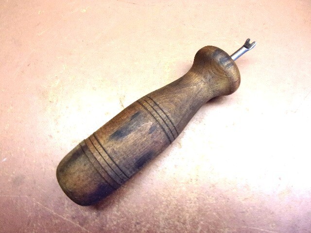Vintage Upholsterer's Tack Puller w/Massive Wood Handle & Under Cap Tack Storage