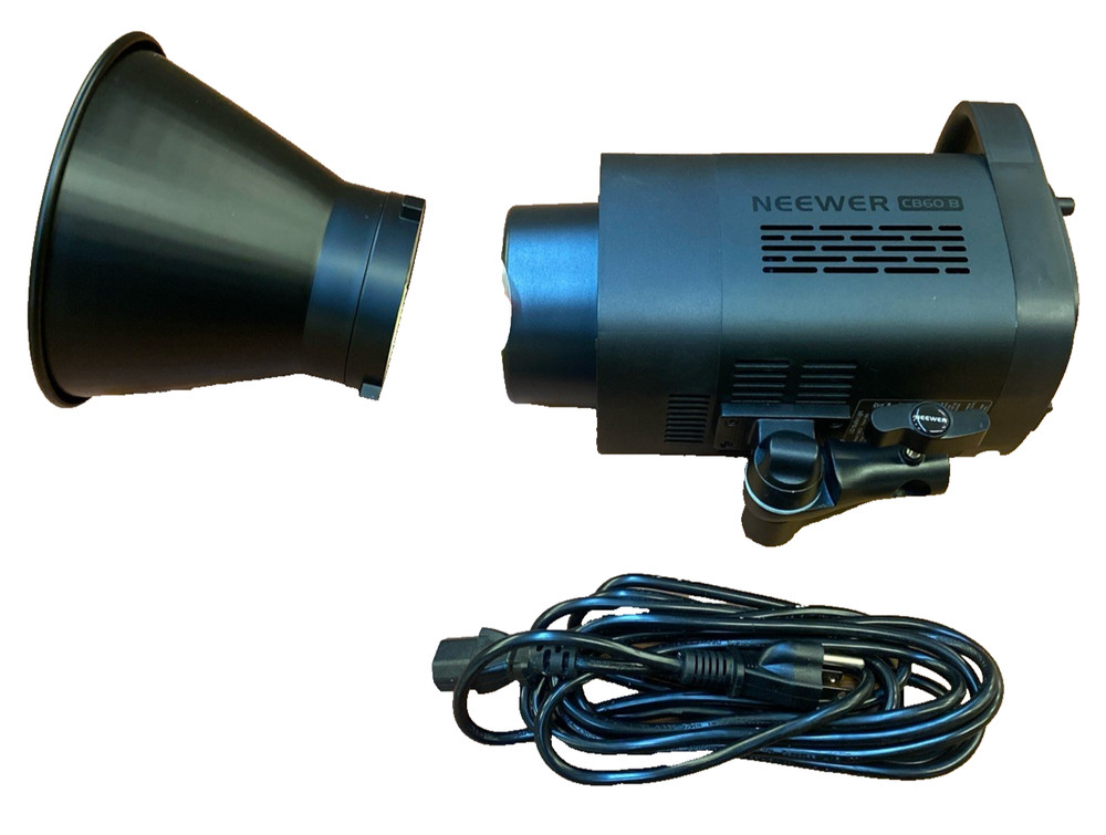 NEEWER CB60B  Video Light