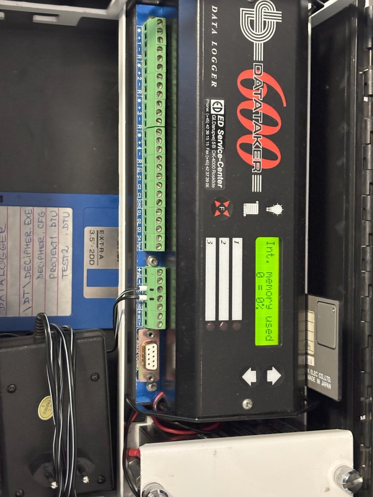 Datataker 600 Data Logger VIBRATION, PRESSURE AND TEMPERATURE SURVEY SYSTEM