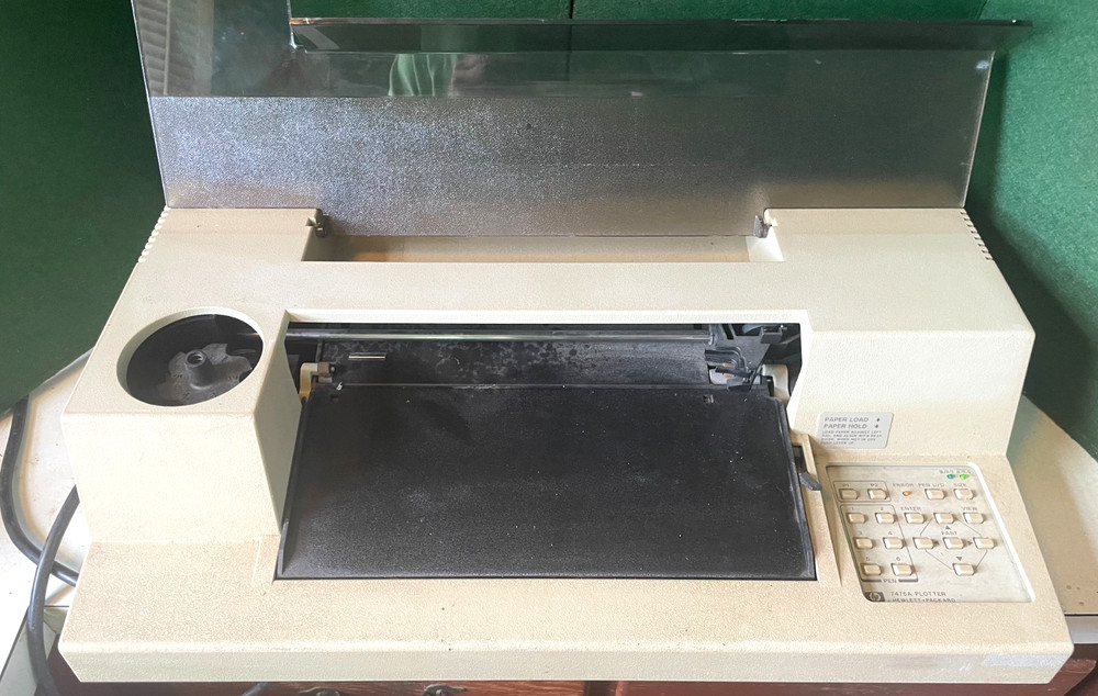 Vintage HP/Hewlett Packard 7475A Six Pen Plotter