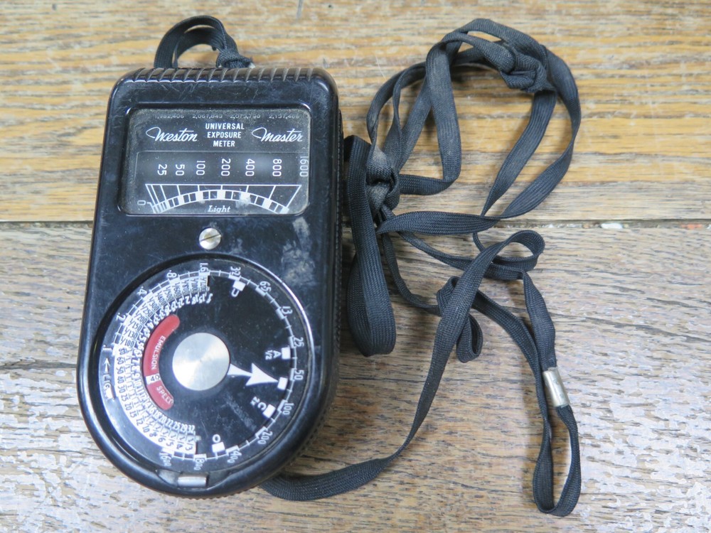 Weston Master Universal Exposure Light Meter Model 715 Emulsion Speeds Vintage