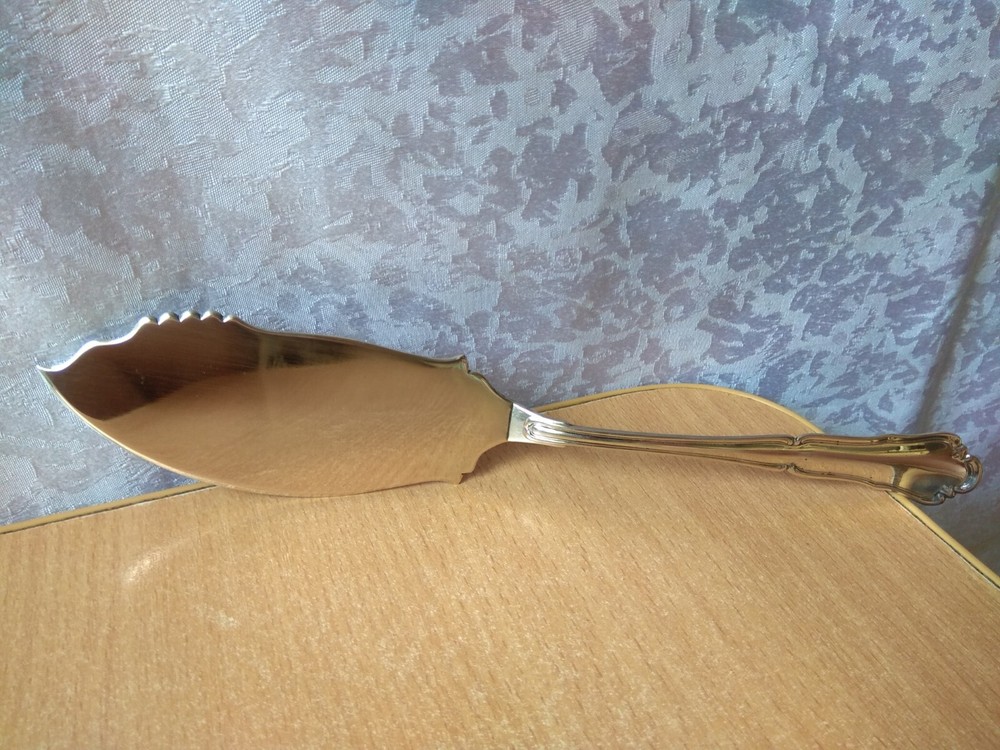 Rare Vintage SILVER Shoulder Kitchenware Cake spatula stamp 800