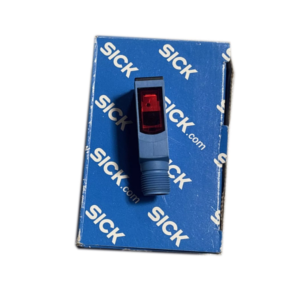 ONE New SICK sensors WL9L-3N2432