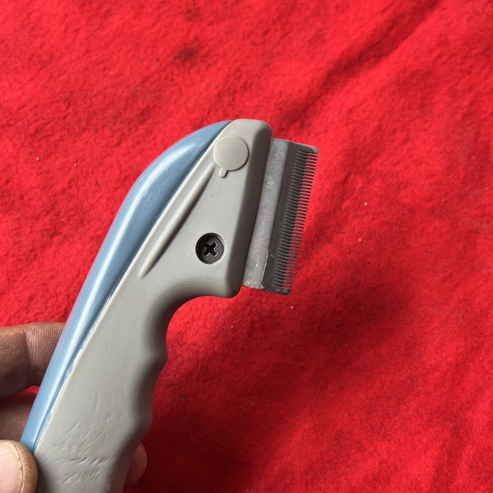 Shed Ender Professional De-Shedding Tool (t66)