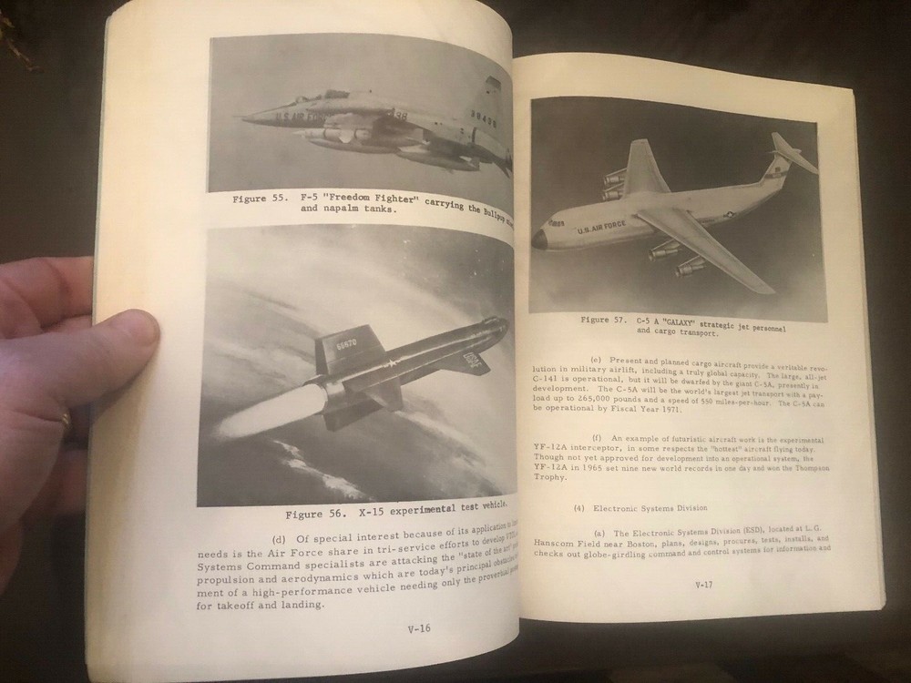 CS-5130-0 United States Air Force Basic Data Armor School Fort Knox 1967