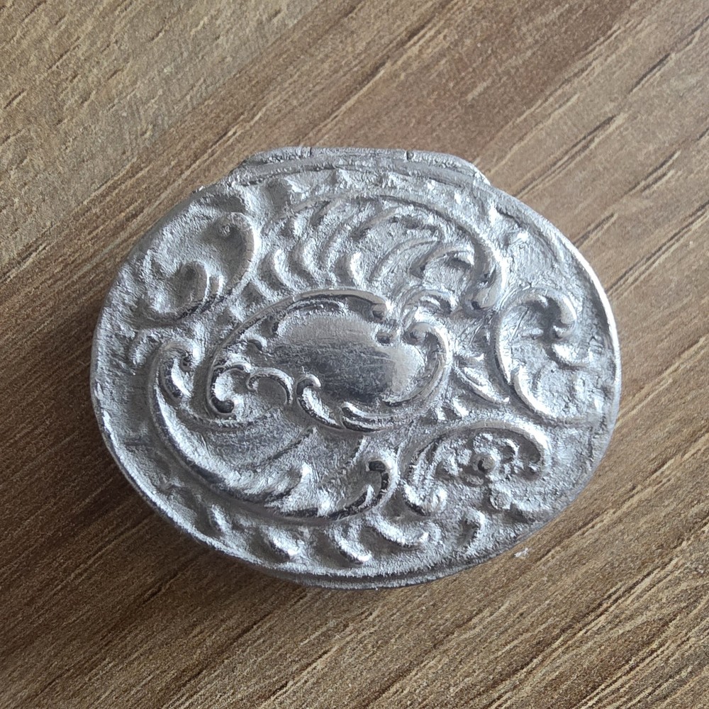 Antique Hallmarked Silver Small Snuff Box