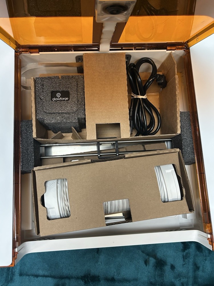 Glowforge - Aura Laser 3D Printer - White - GF-ASM-00467