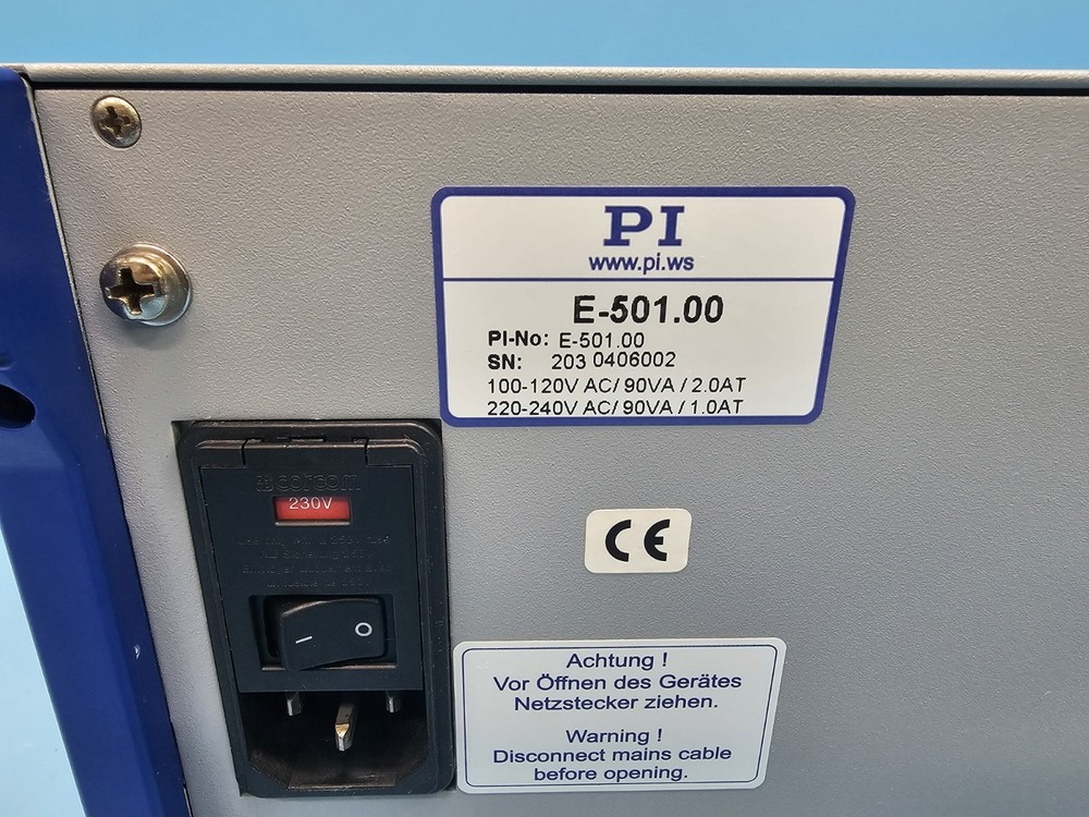 Physik Instrumente PI E-501.00(LVPZT-AMPLIFIER , DISPLAY / INTERFACE)