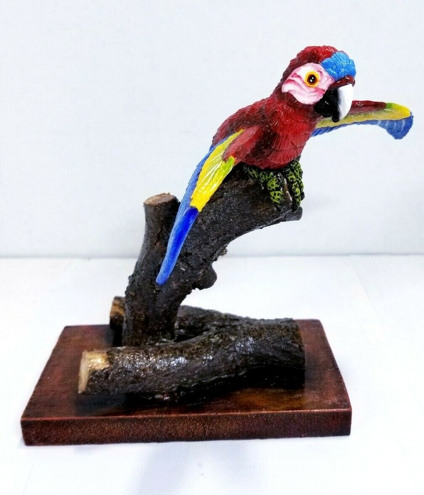 Arte De Mexico Loral Macaw On Branch