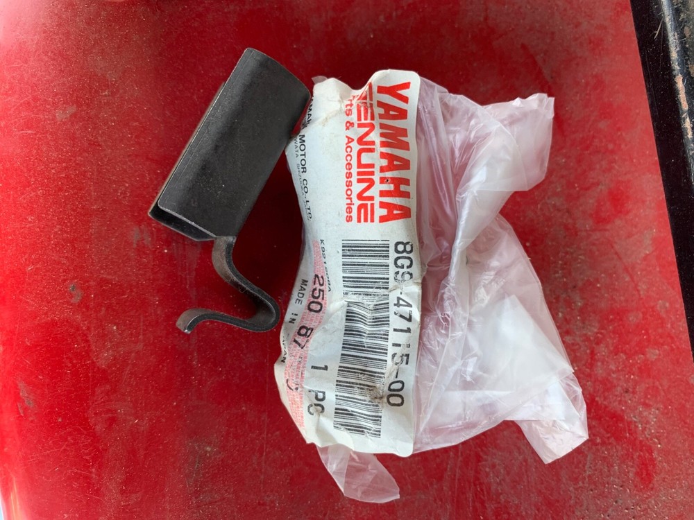 yamaha snowmobile track clips $3.00 each