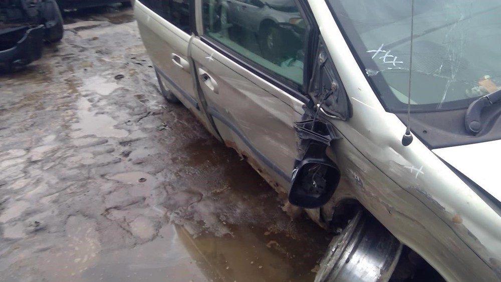 Engine ECM Electronic Control Module Left Hand Fender Fits 05 CARAVAN 1285015