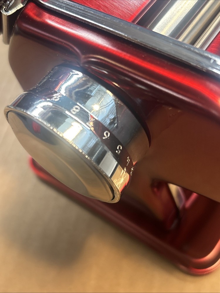 Fantes RED Manual Pasta Machine #12002 9 Thickness Settings