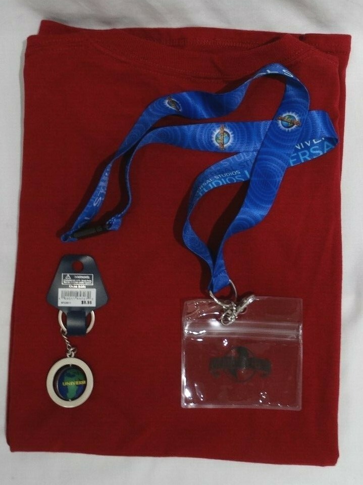 UNIVERSAL STUDIOS TECHY GLOBE T-SHIRT SIZE S, GLOBE SPINNER KEY CHAIN & LANYARD