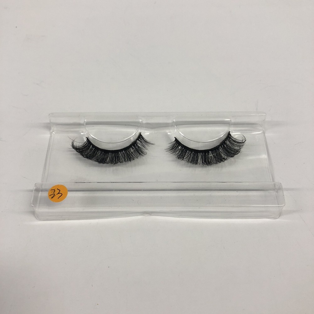 Mink Eyelash Strip • Eyelash Extension Look