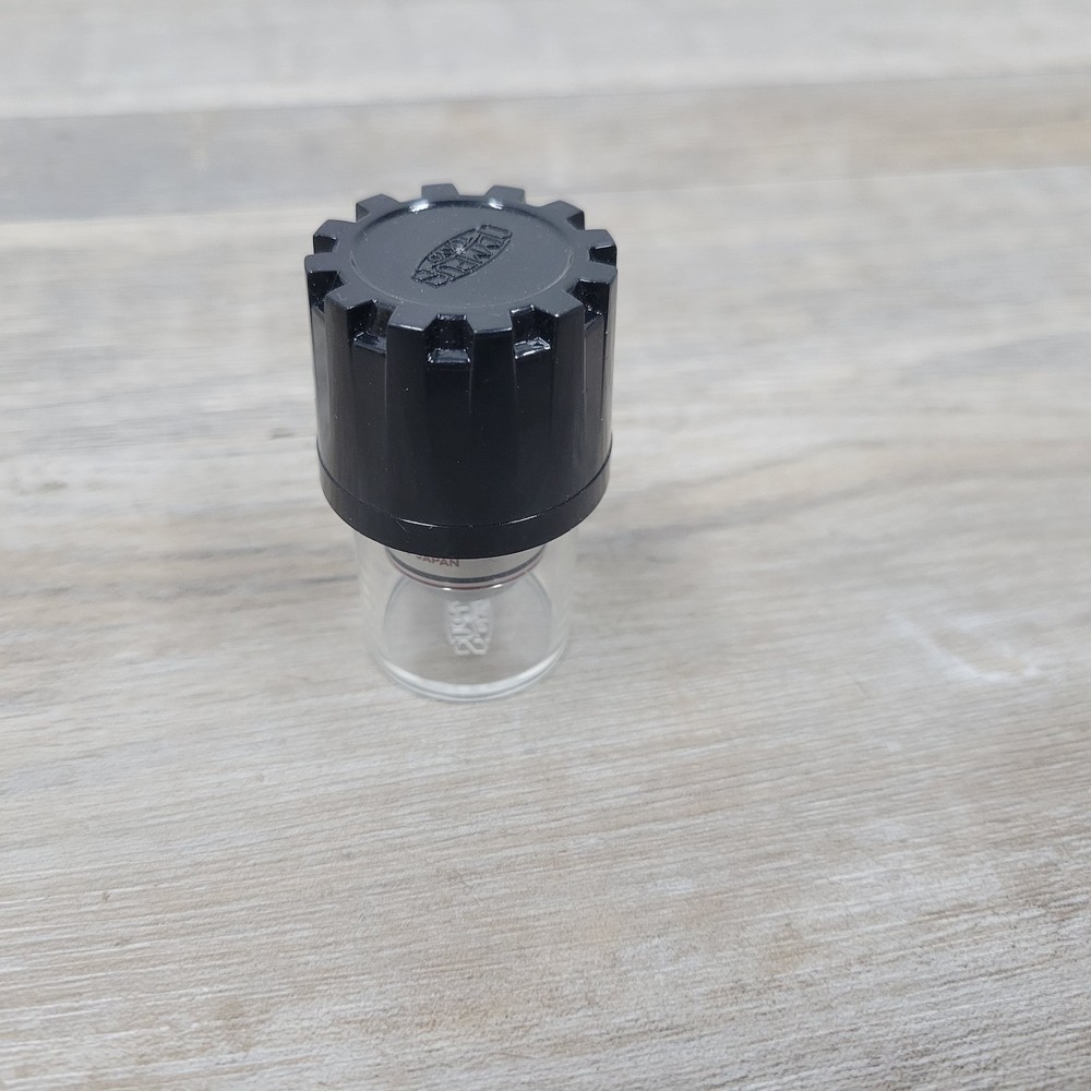 Nikon DLL 100 Microscope