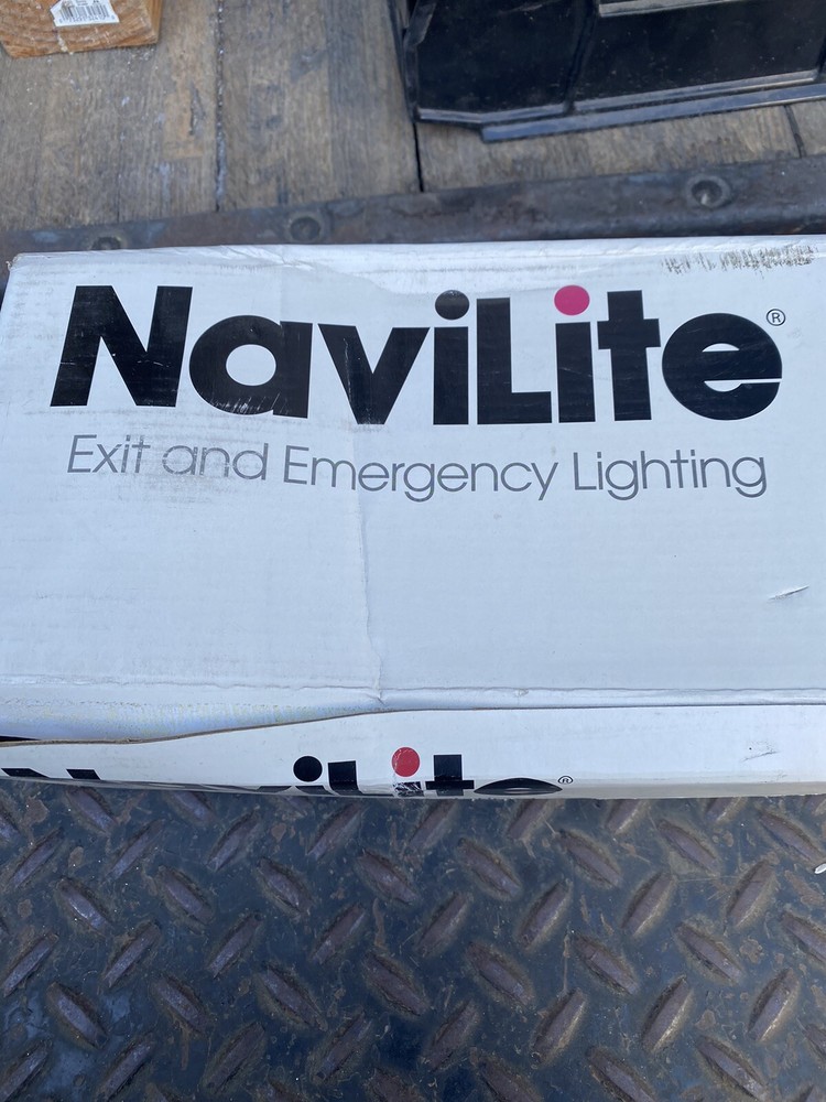 (TOA) N4WHH0 Navilite Exit and Emergency Light