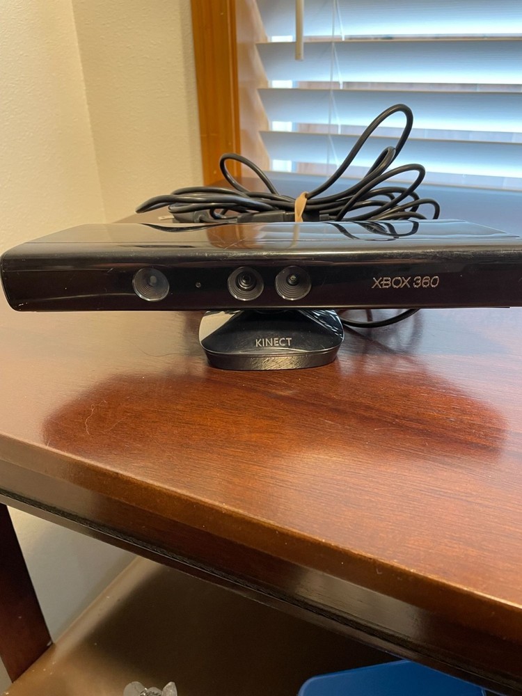 XBOX Kinect Model 1414 w/Power Adapter