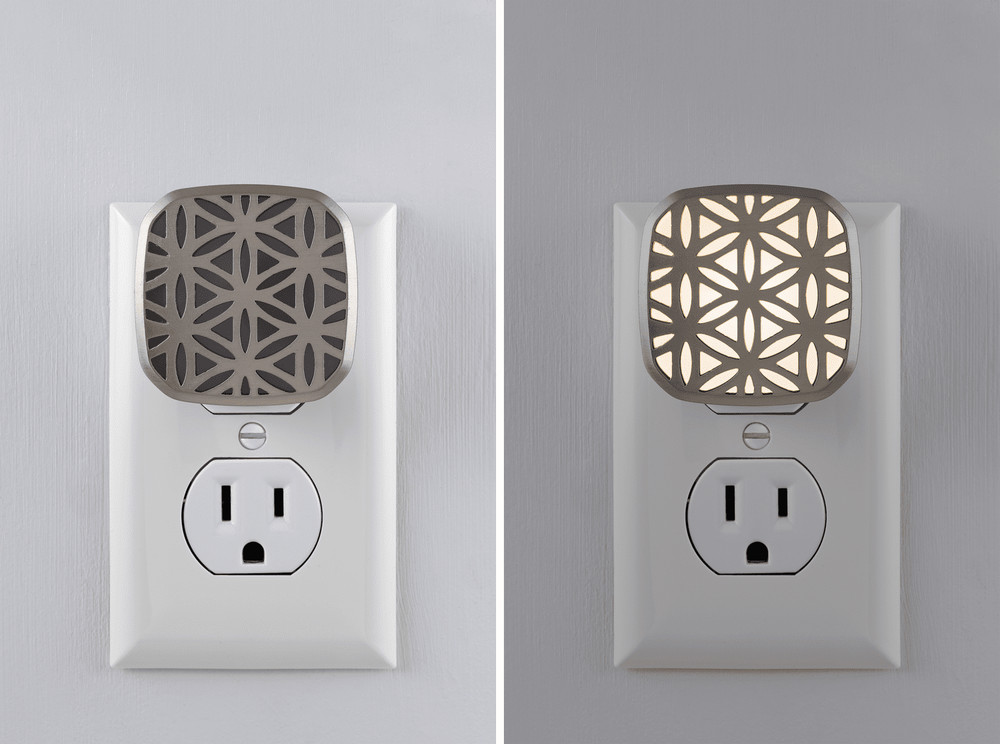 2 Pack Better Homes LED Night Light, Flower Design Light Sensing Satin