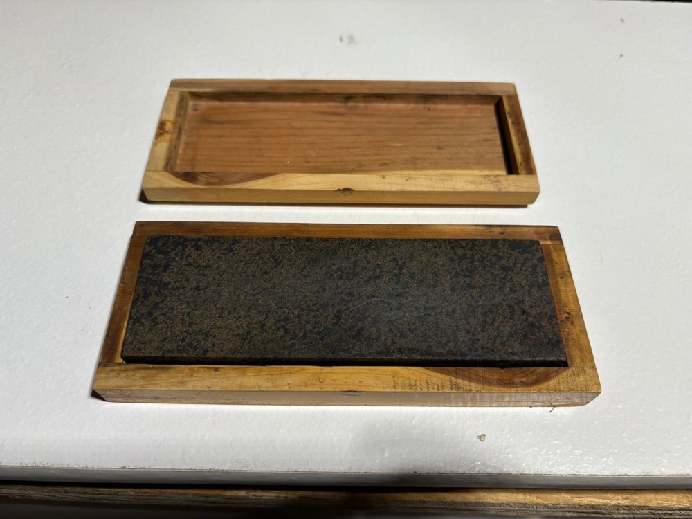 Smith's Soft Arkansas 6" stone w/ cedar box