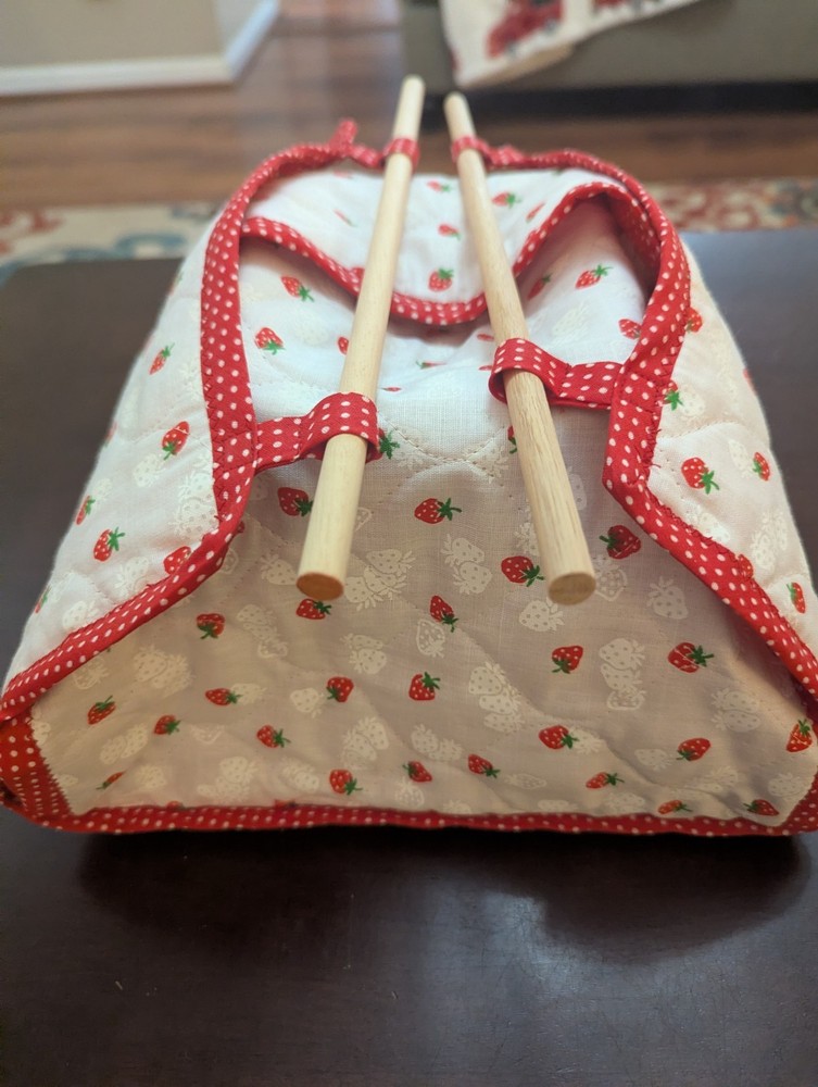 Strawberry Printed Pot Holder Carrier