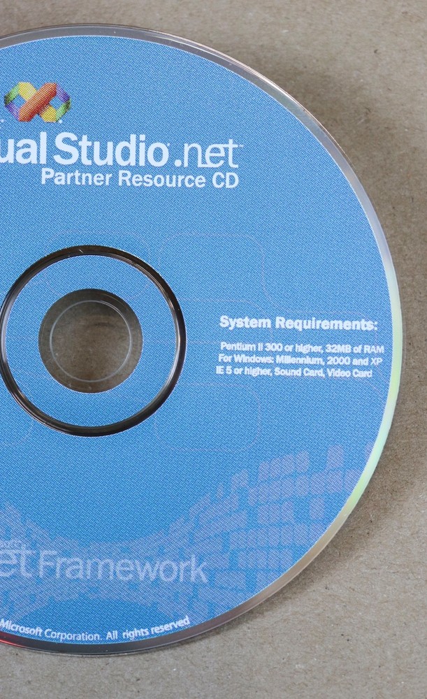 Microsoft Visual Studio.net Partner Resource CD Disc Only