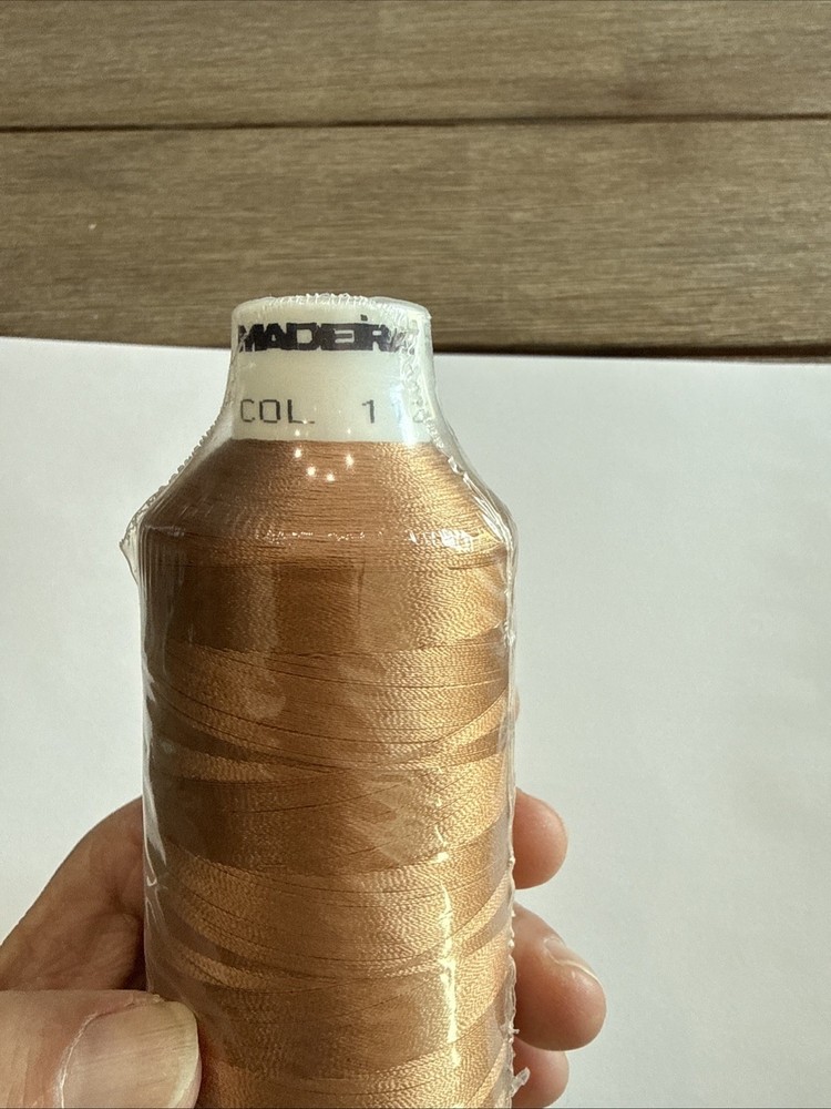 🧵madeira embroidery thread #1126 100% Viscose 🪡