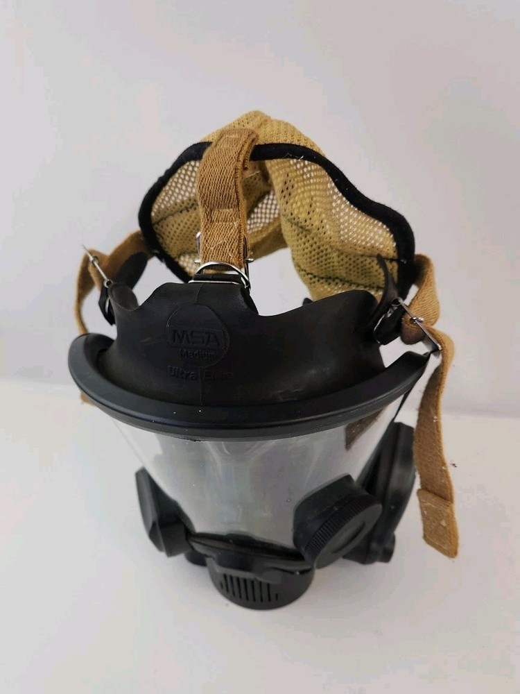 MSA Ultra Elite Respirator Size : Medium .