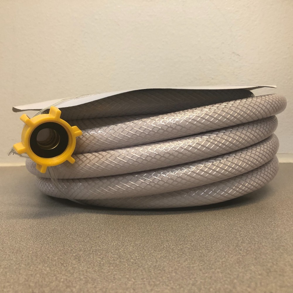 Camco 22735 Fresh Water Hose 25 ft