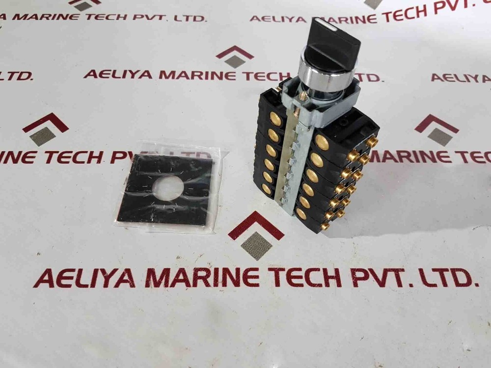 Telemecanique W80429703 Rotary Selector Switch