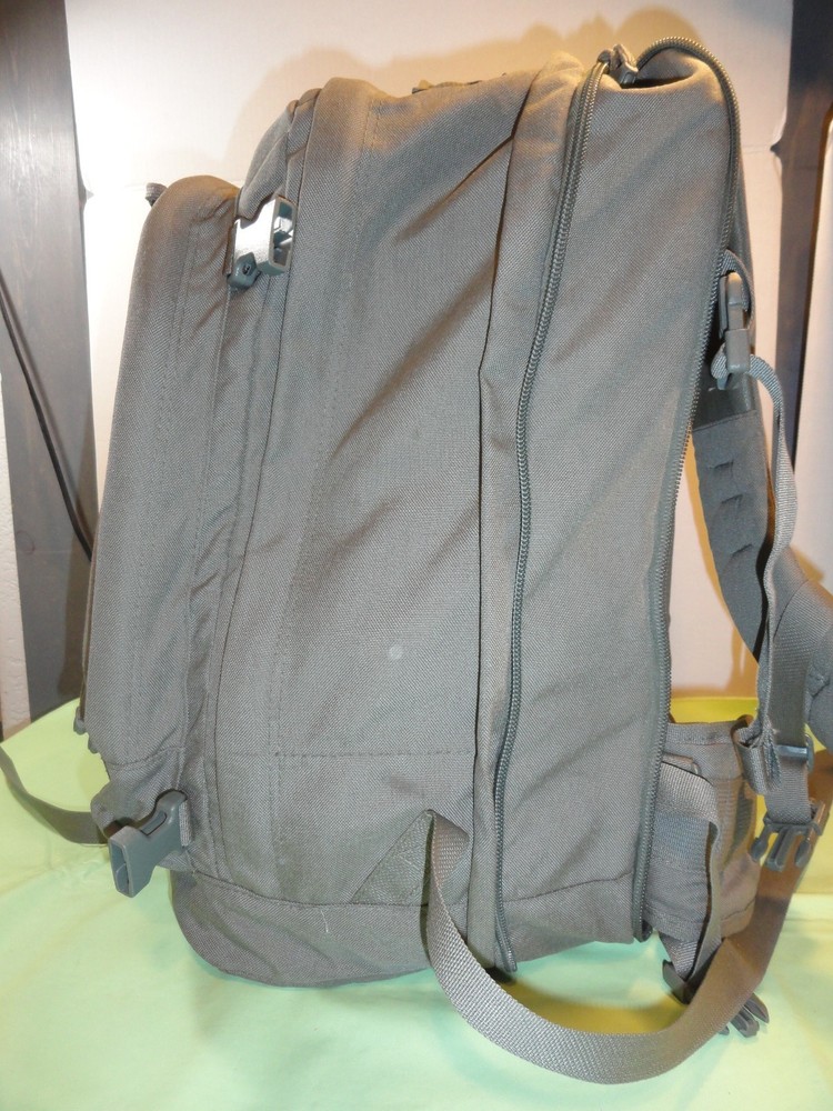 MILITARY BUG OUT GEAR ASSAULT RANGE MEDIC TACTICAL MOLLE MULTI-POCKET BACKPACK