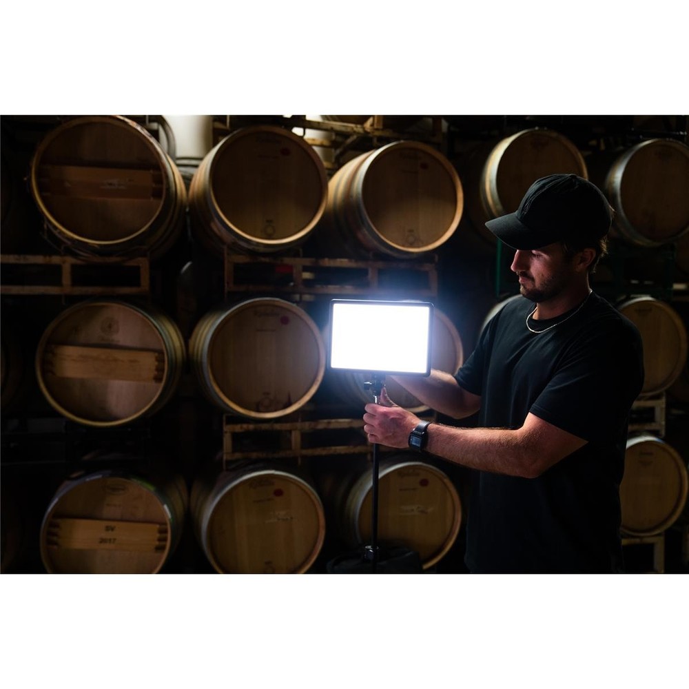 Lume Cube 70" Adjustable Light Stand