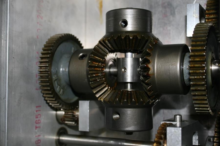 Custom Reduction Gear Box w/ Differential