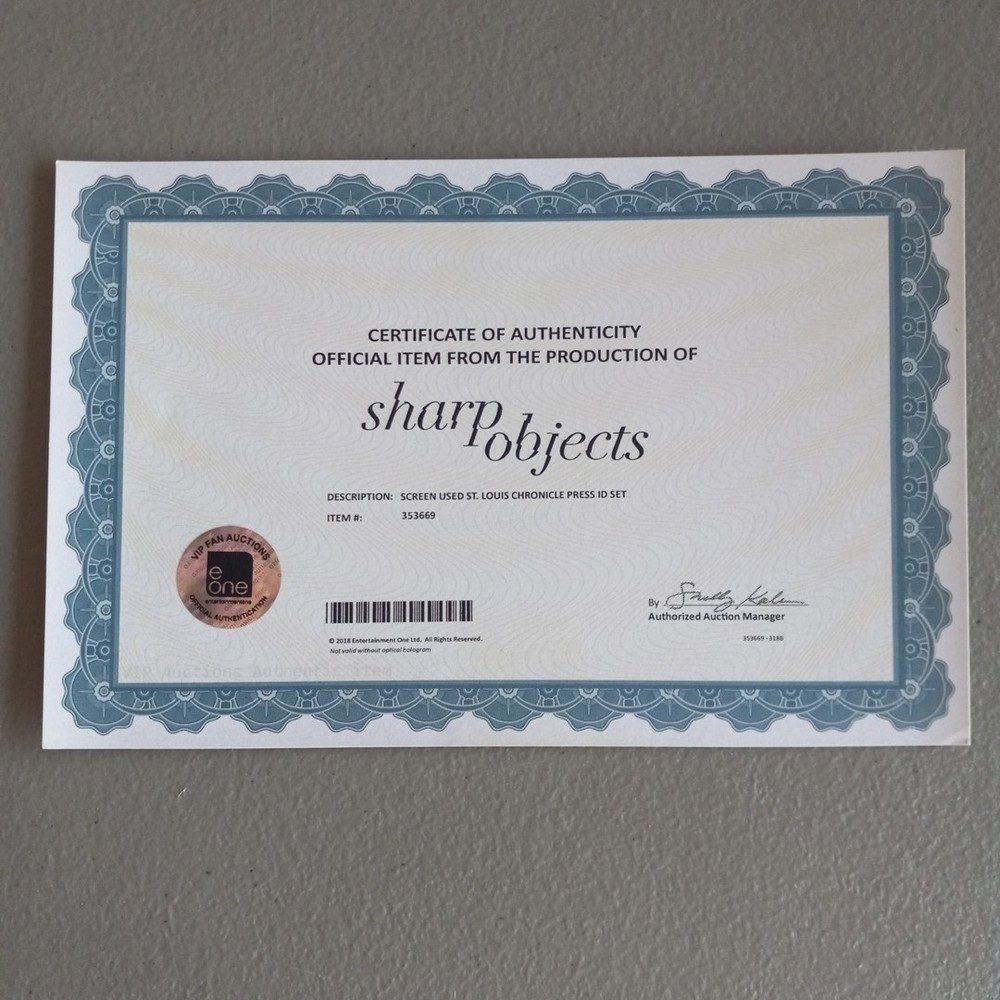 Sharp Objects TV Show Prop Screen Used St Louis Chronicle Plastic ID Set (02)