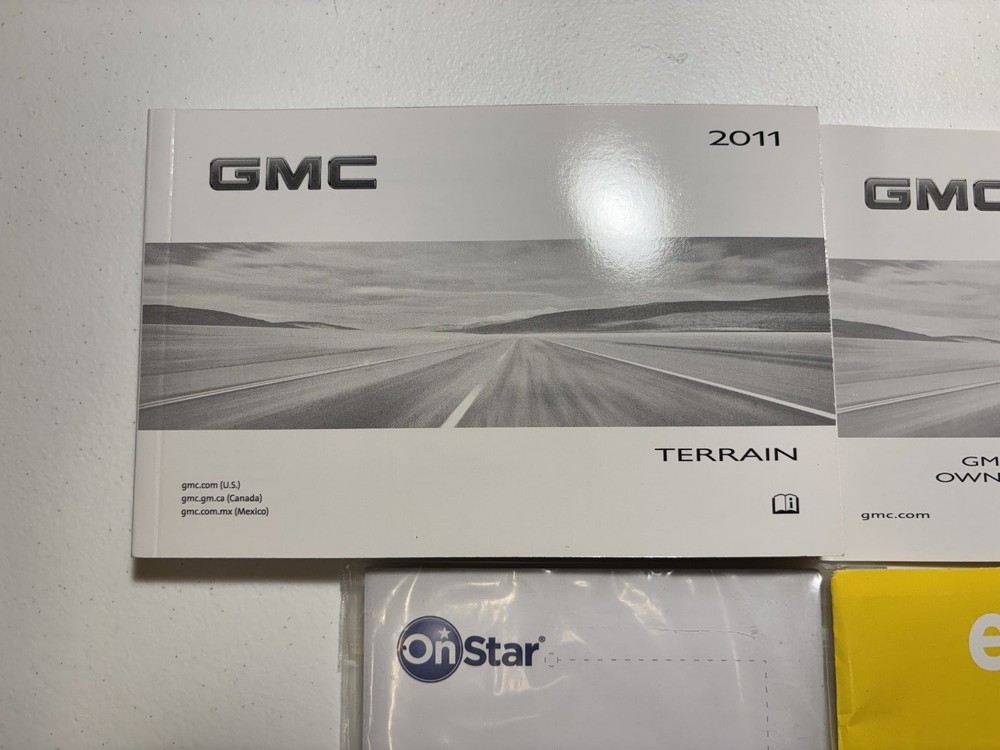 2011 GMC Terrain Owner Manual Set