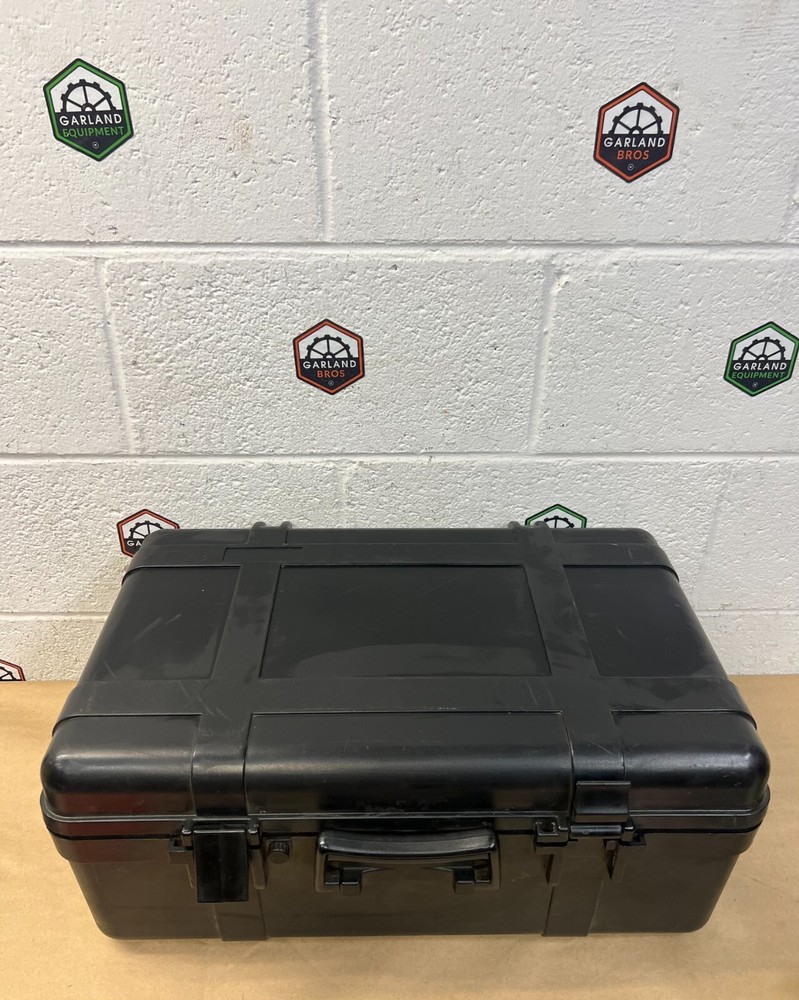 Underwater Kinetics 821 Hard Case (Black)