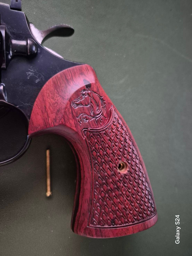 Colt Python grips Old or New E/I frame,Python re-designed 2020,Handmade Thailand