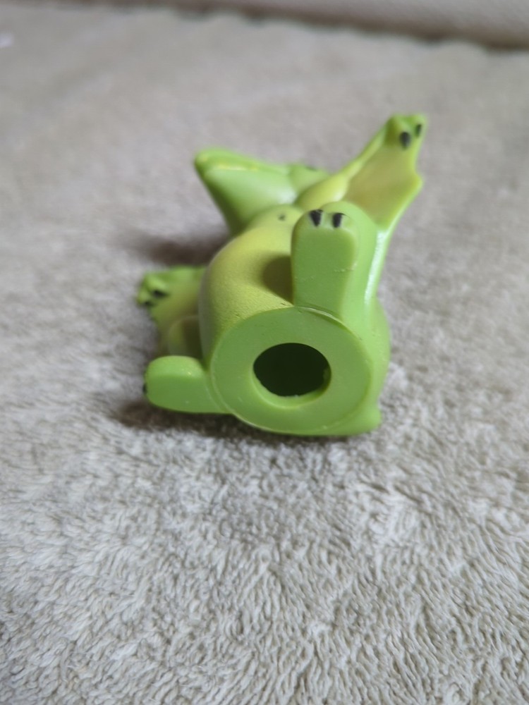 BEE 1992 Rubber Pterodactyl 3" Toy Figure