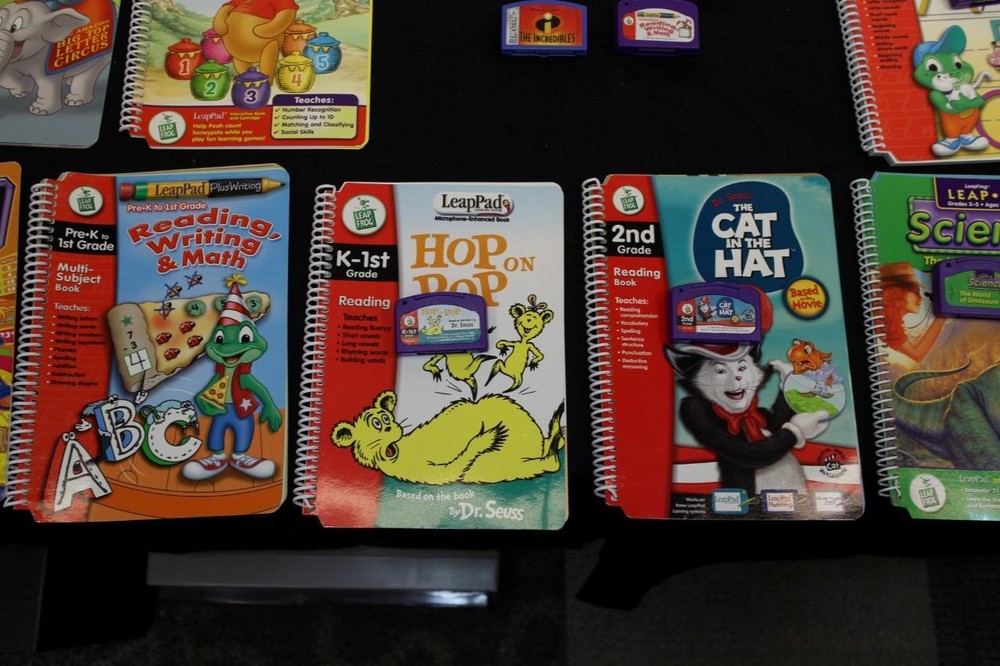 Mixed Leap frog games and booklets