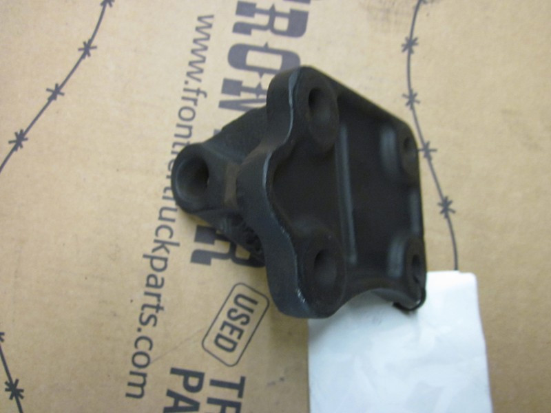 Engine Mount 01-26318-001 (548-11310)