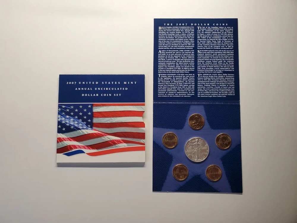 2007 US MINT ANNUAL UNCIRCULATED DOLLAR COIN SET