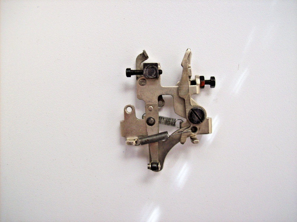 ROYAL STANDARD TYPEWRITER ESCAPEMENT