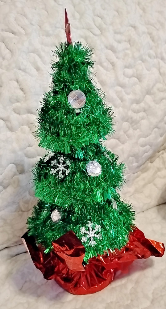 Predecorated mini Christmas tree table top, 10.5"x 4"