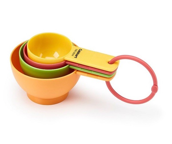 New Cuisinart 13-Piece Essential Baking Set