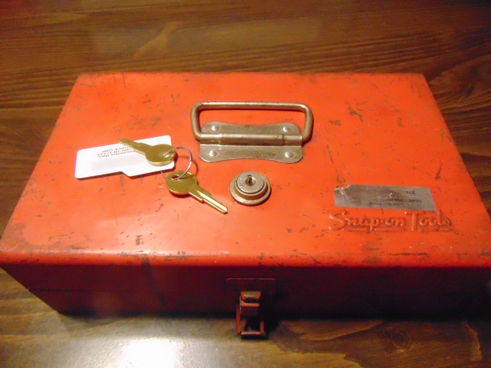 used snap-on toolbox kra 65b -with lock &2 keys!ex condition-look!